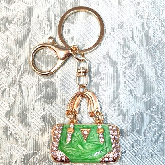 J & R Gems! Jewelry - Elegant Green and Gold Handbag Keychain!